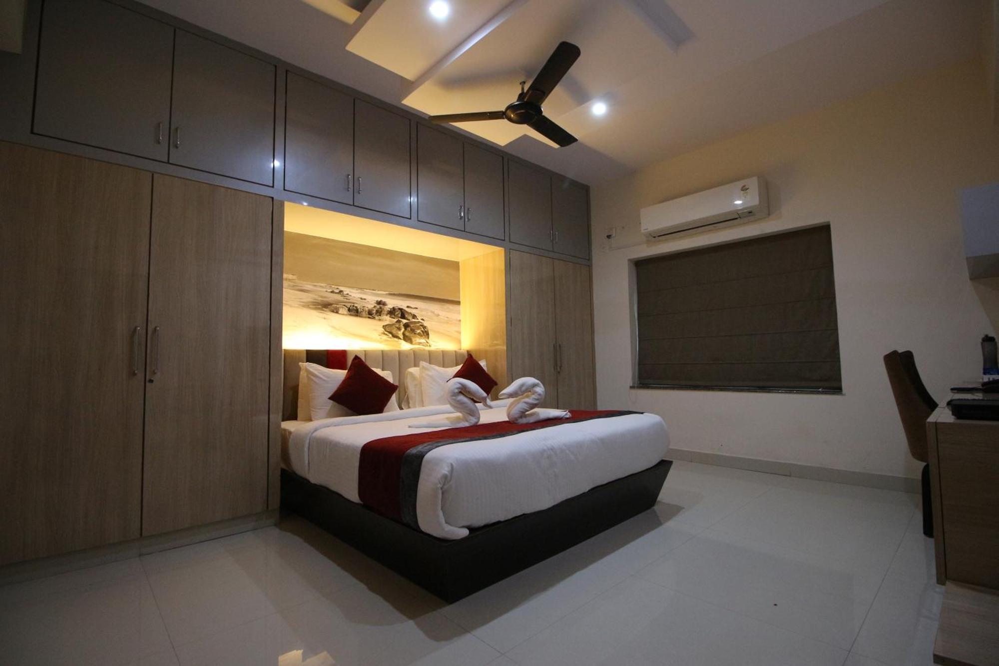 The Butterfly Luxury Serviced Apartments Visakhapatnam Dış mekan fotoğraf
