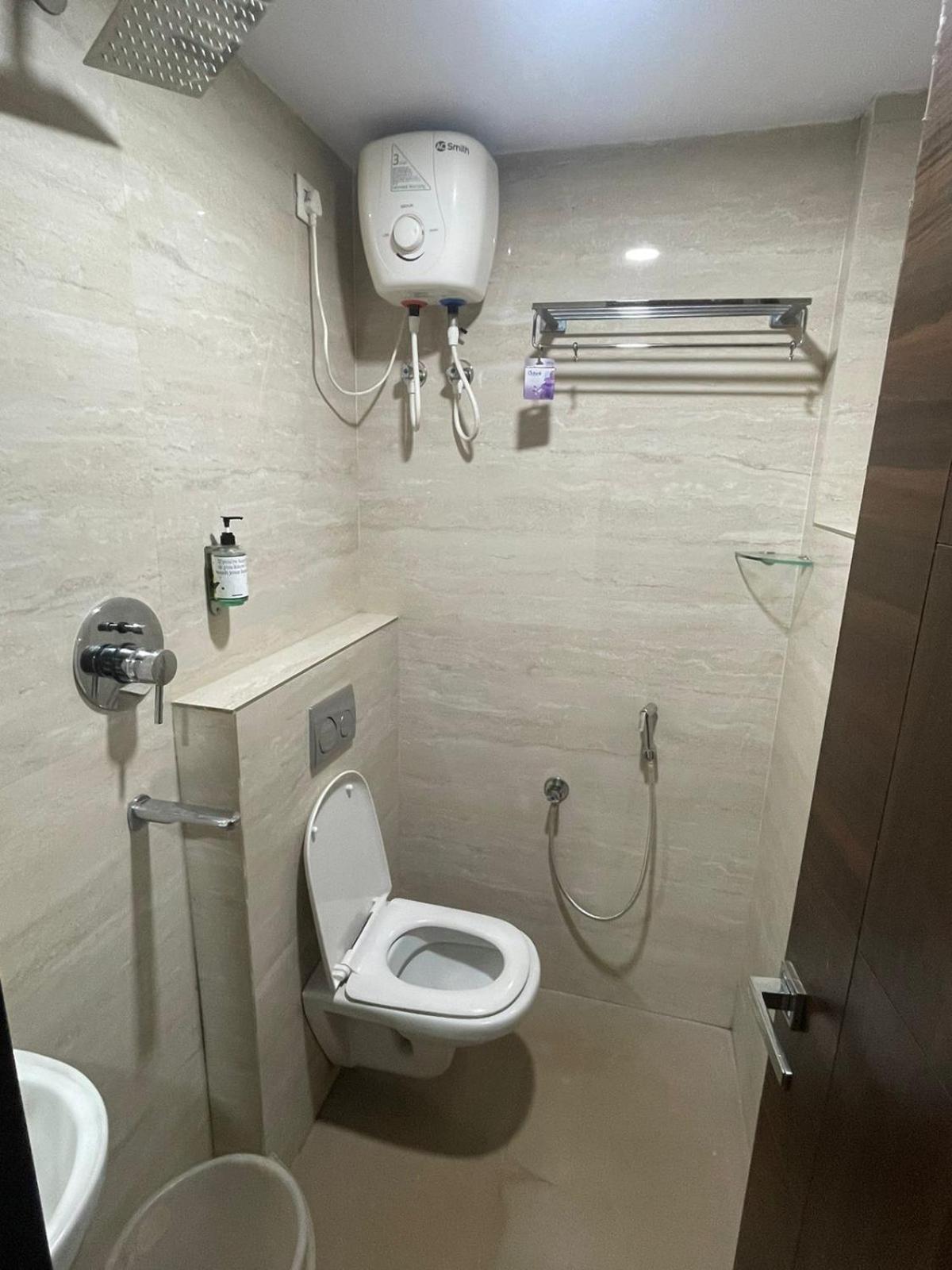 The Butterfly Luxury Serviced Apartments Visakhapatnam Dış mekan fotoğraf
