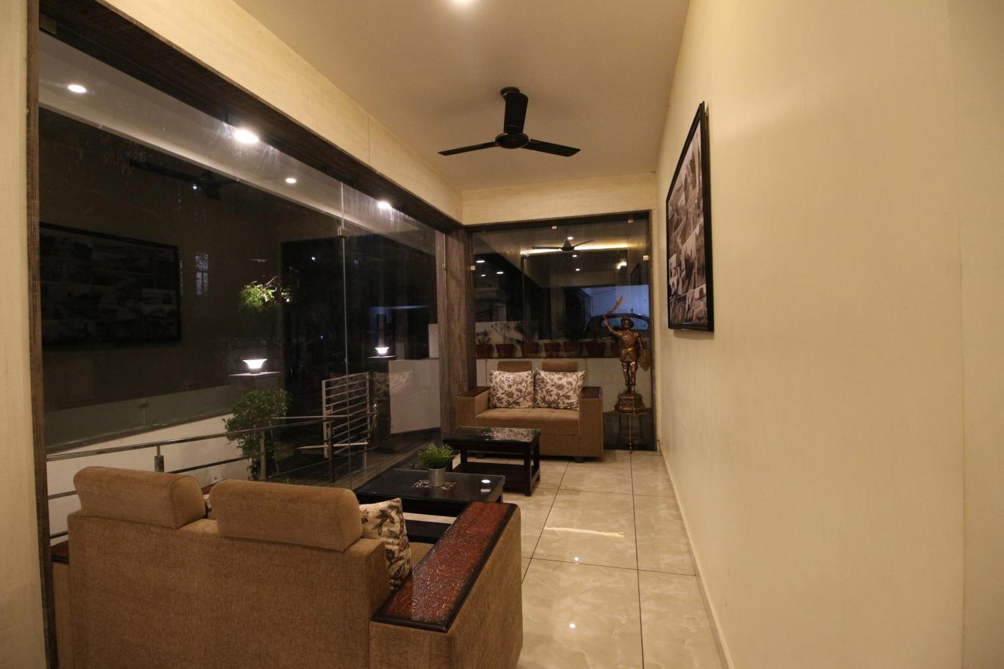 The Butterfly Luxury Serviced Apartments Visakhapatnam Dış mekan fotoğraf